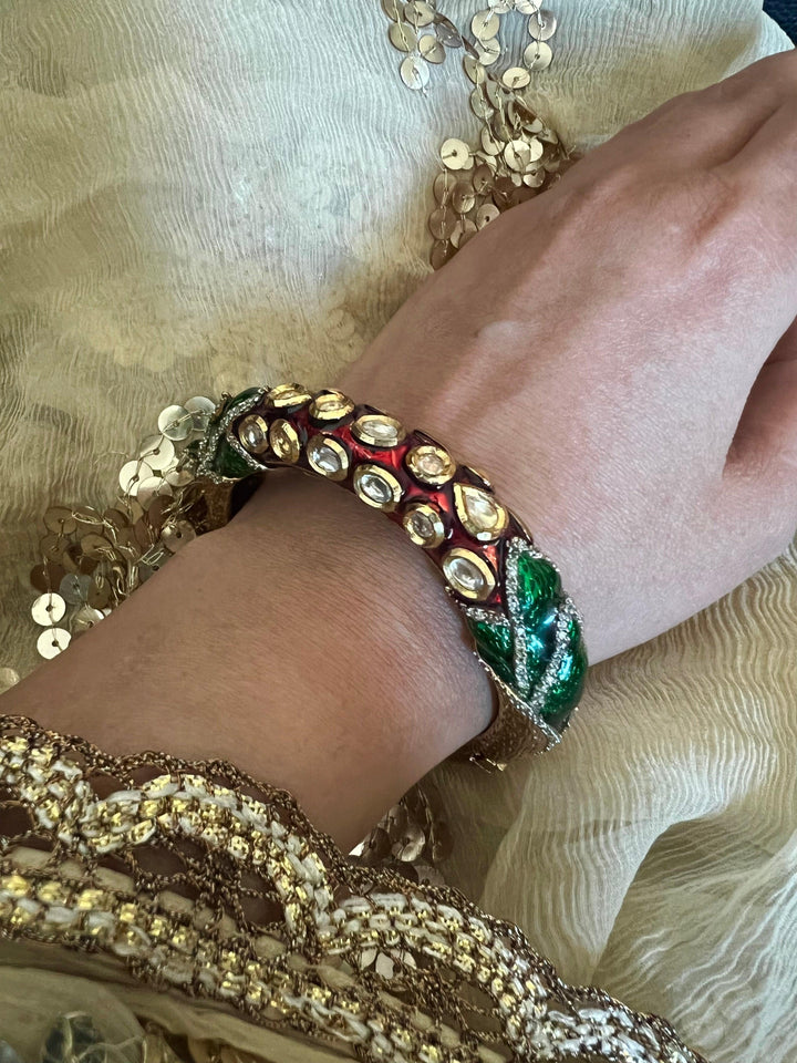 Vintage Enamelled Kundan Bracelet - SHIVKA