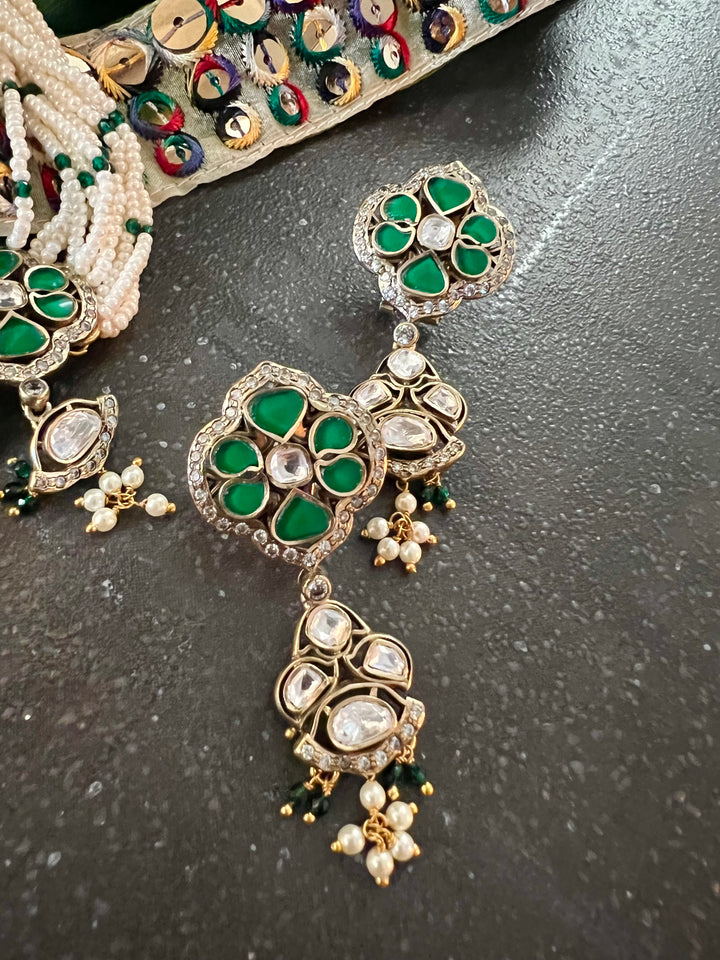 Pearls Choker with Statement Earrings