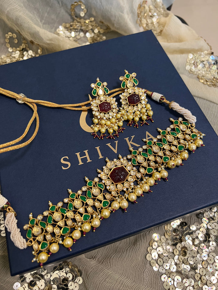 Royal Pachi Kundan Choker with Earrings