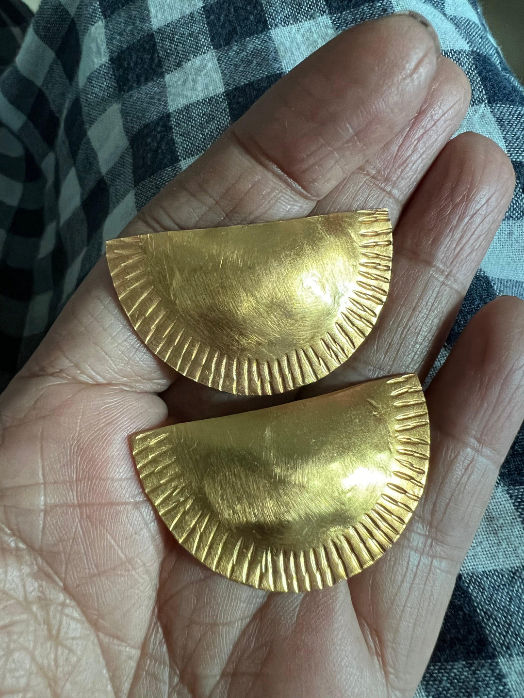 Half Moon Studs - SHIVKA