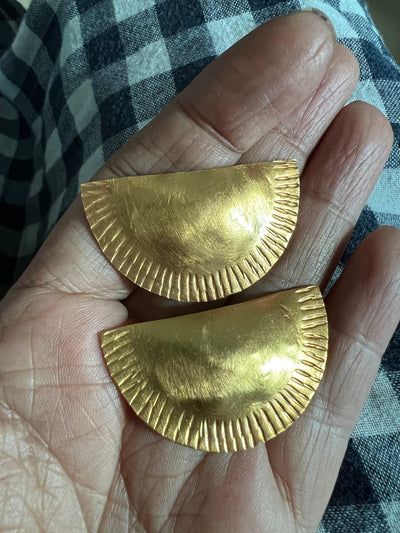 Half Moon Studs - SHIVKA