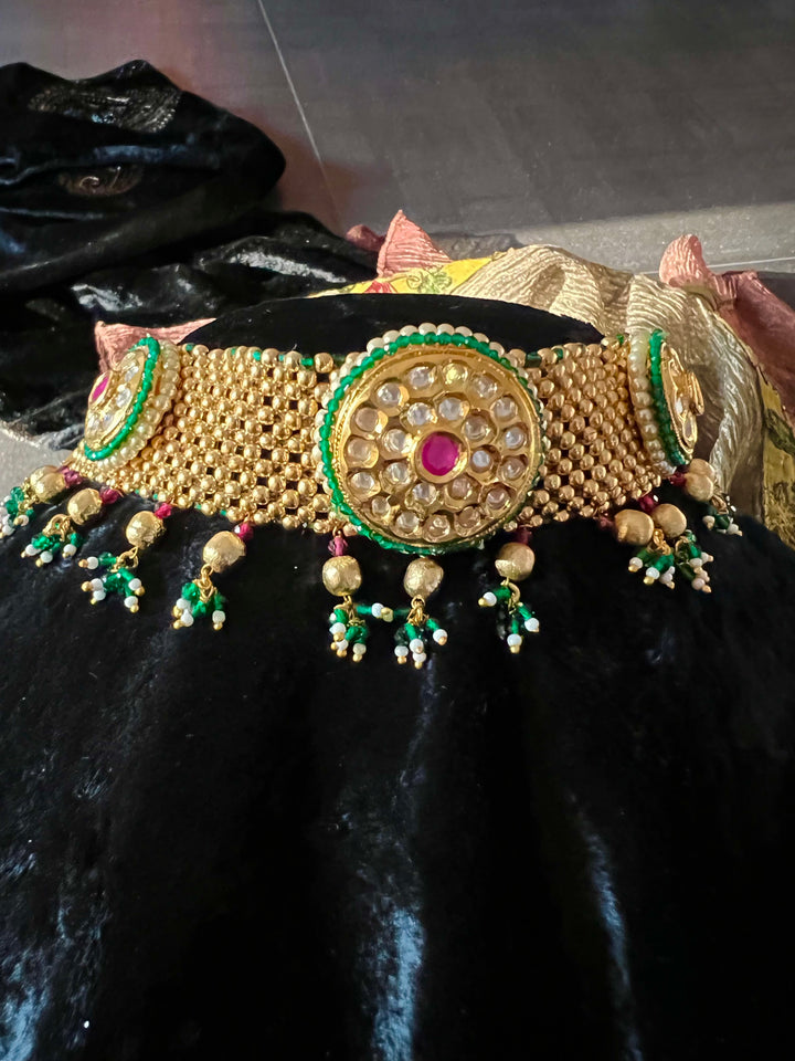 Elegant Kundan Choker with Jhumka Earrings