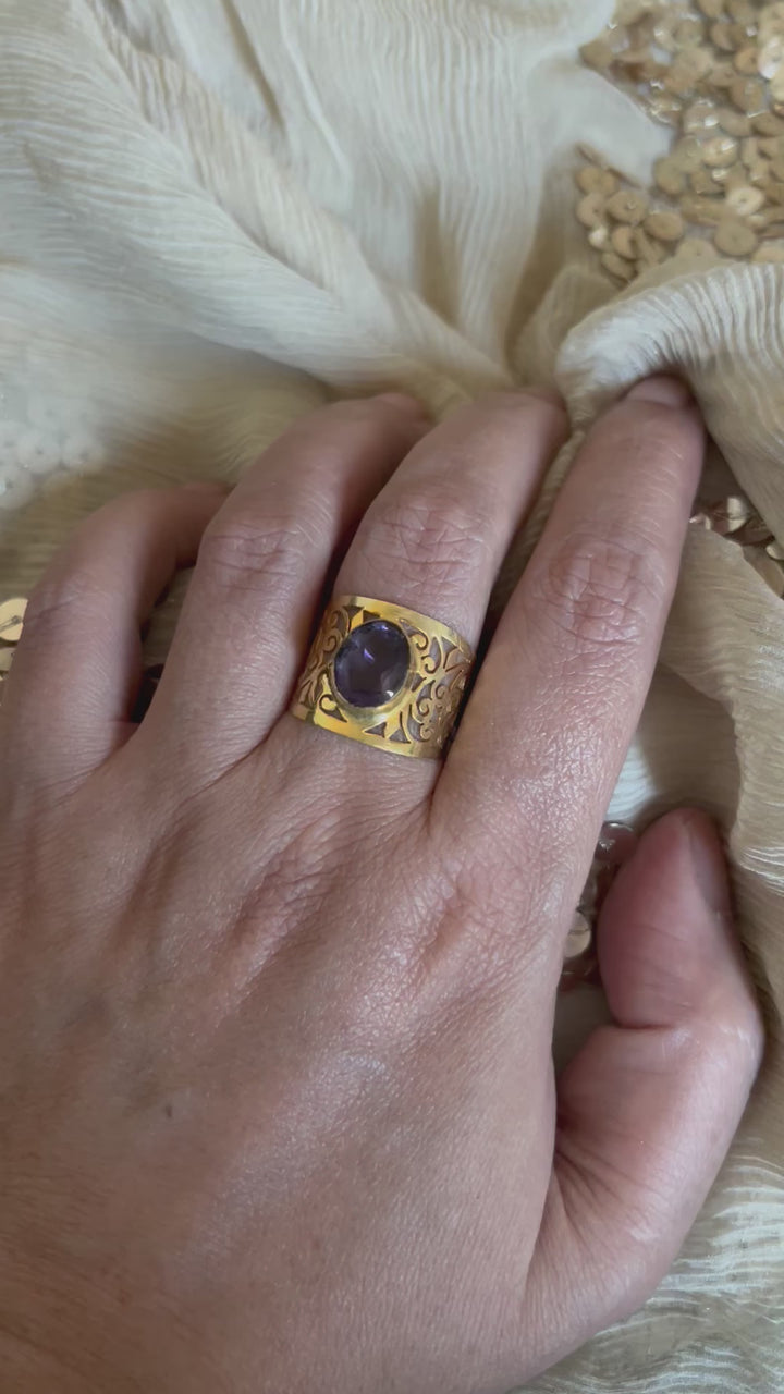 Beautiful Cut-work Amethyst Ring