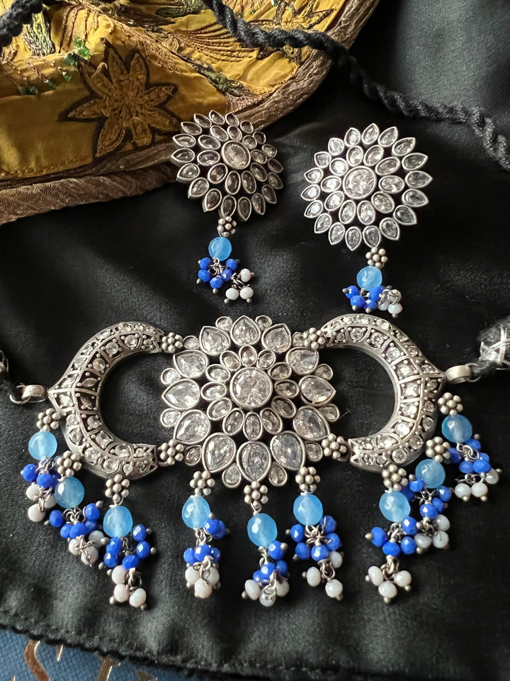 Vintage Zirconia Choker with Flower Stud Earrings - SHIVKA