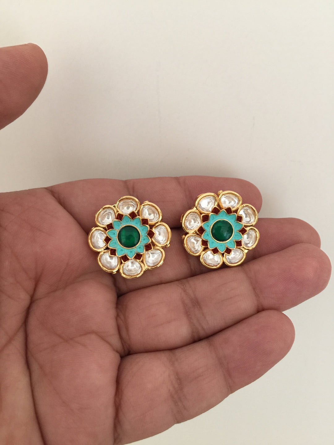 Gorgeous Green Polki Kundan Choker with Studs