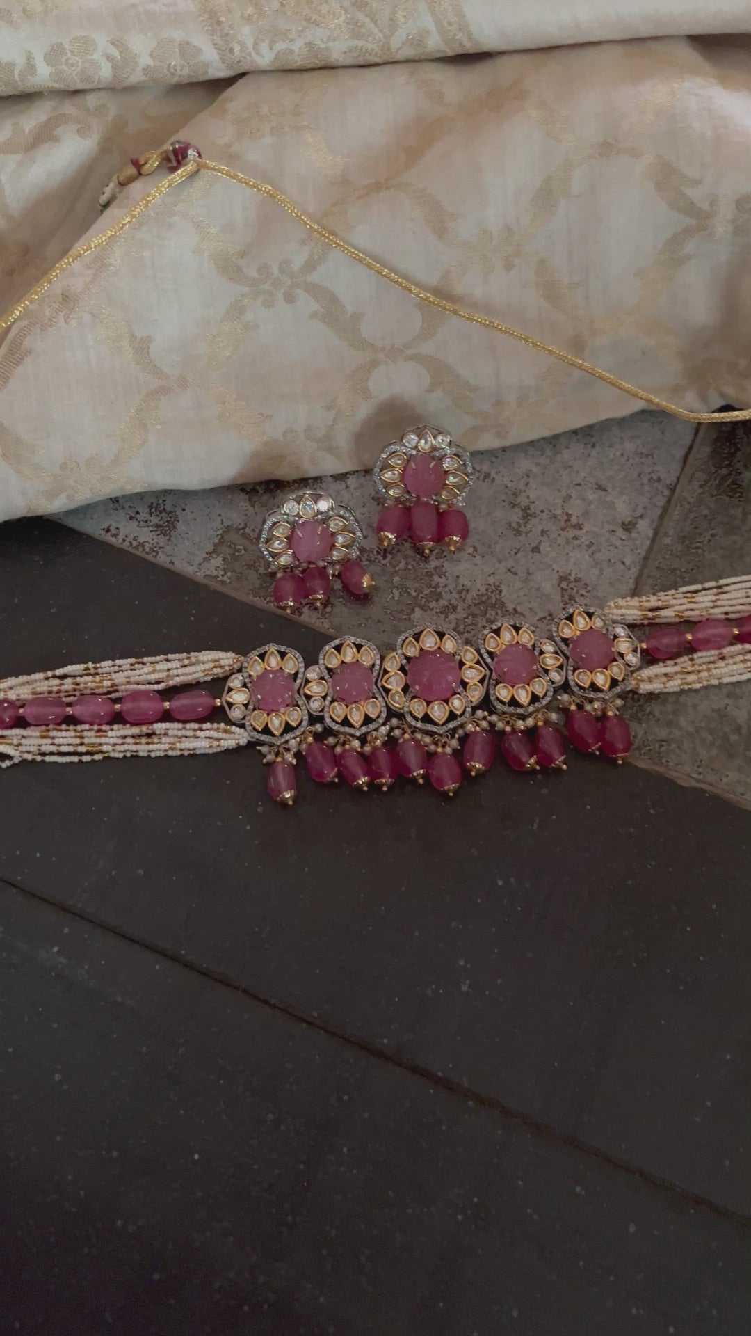 Pink Carved Stone Kundan Choker with Earrings