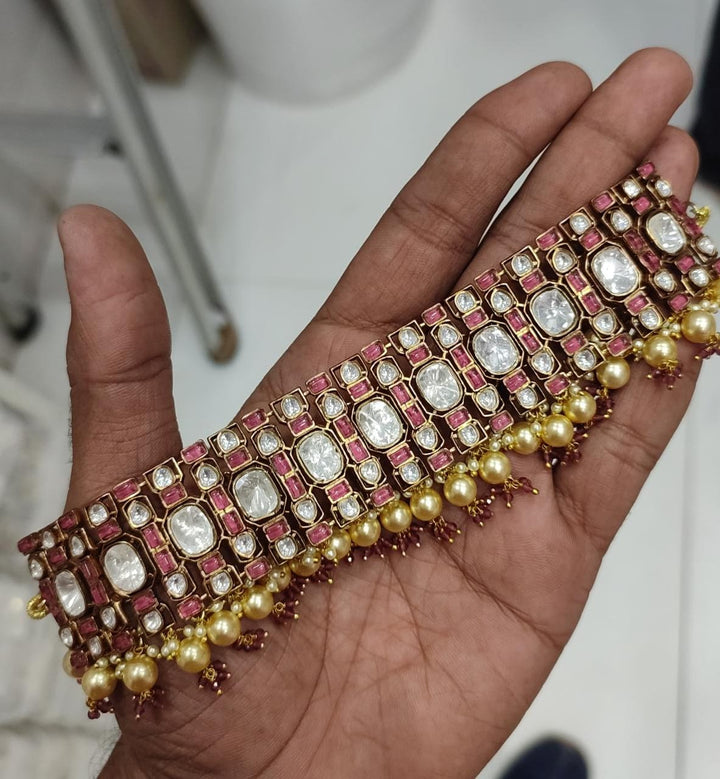 Scintillating Bridal Kundan Choker with Earrings