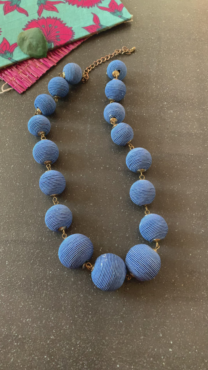 Textured Paper Balls Fashion Necklace