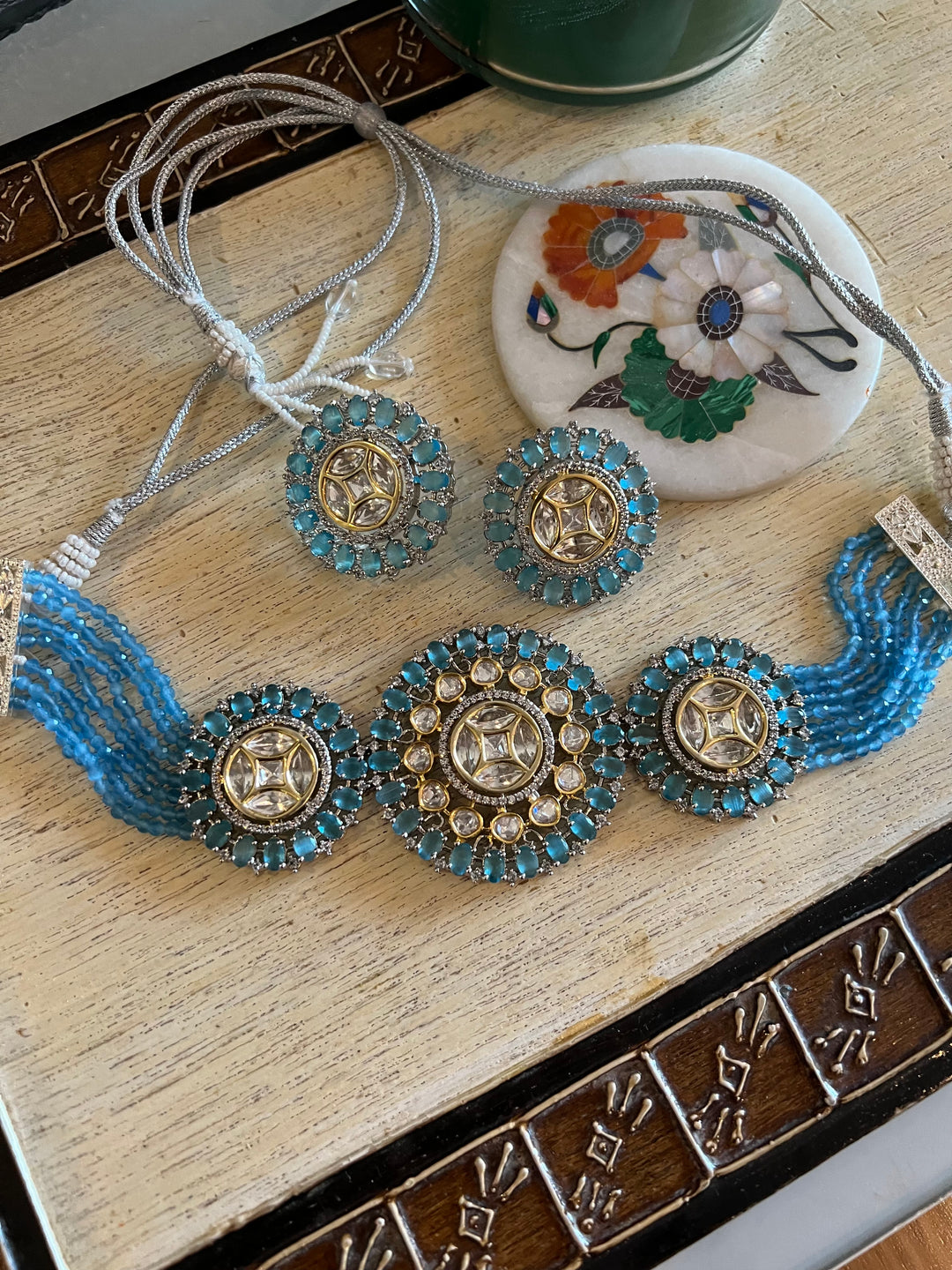 Victorian Kundan Choker Necklace with Earrings