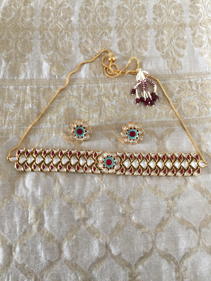 Gorgeous Polki Kundan Choker with Studs