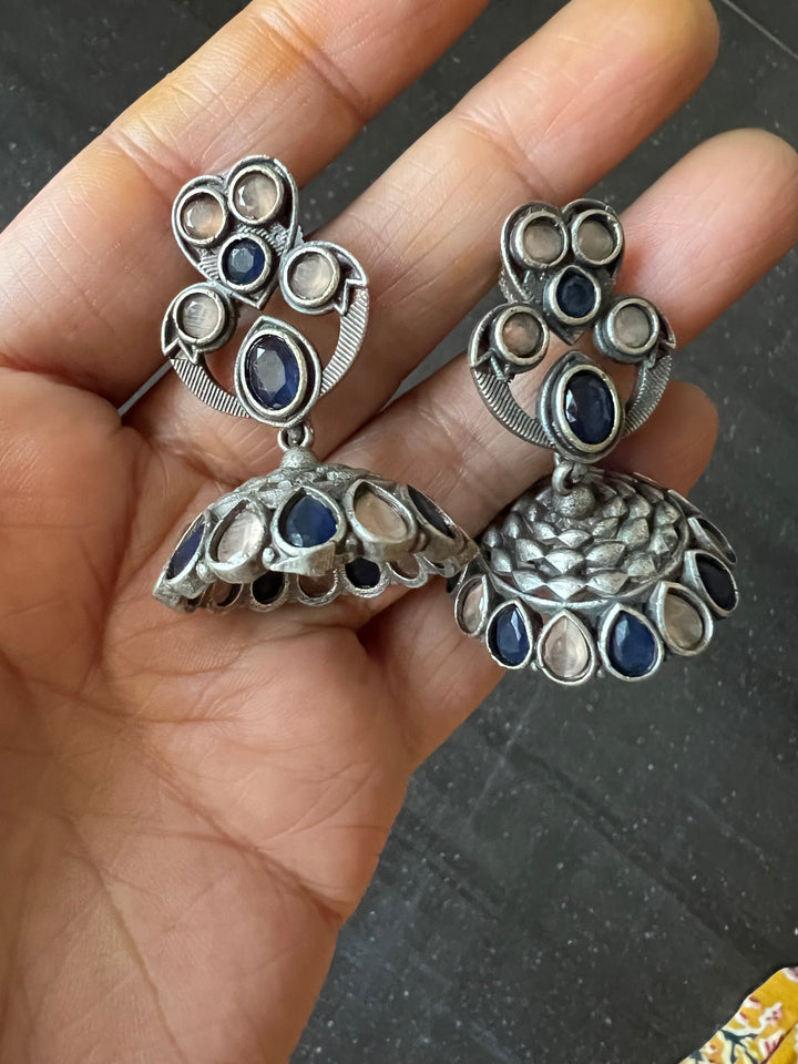 Vintage Artistic Choker with Statement Earrings