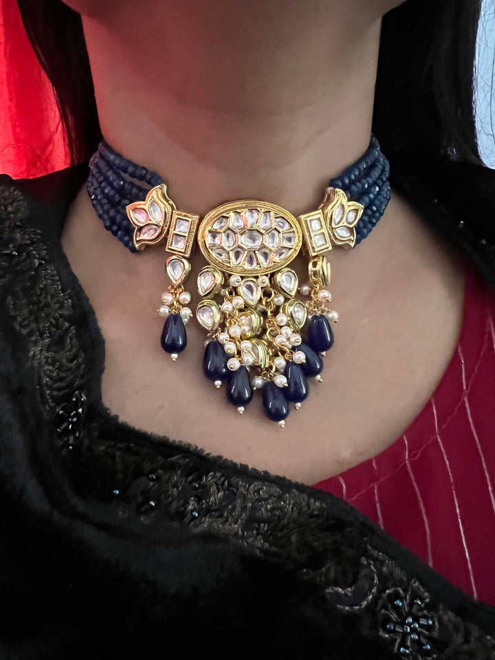 Classic Kundan Choker with Earrings and Maangtikka