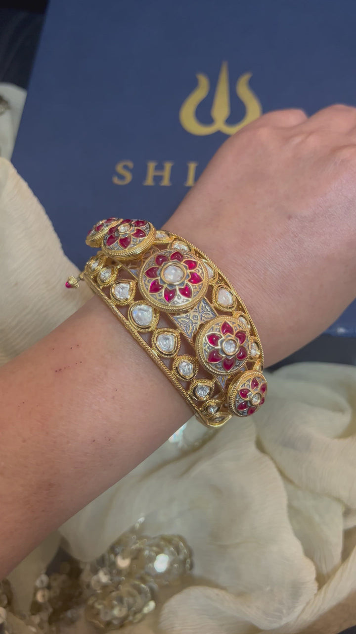 Statement Wedding Kundan Cuff
