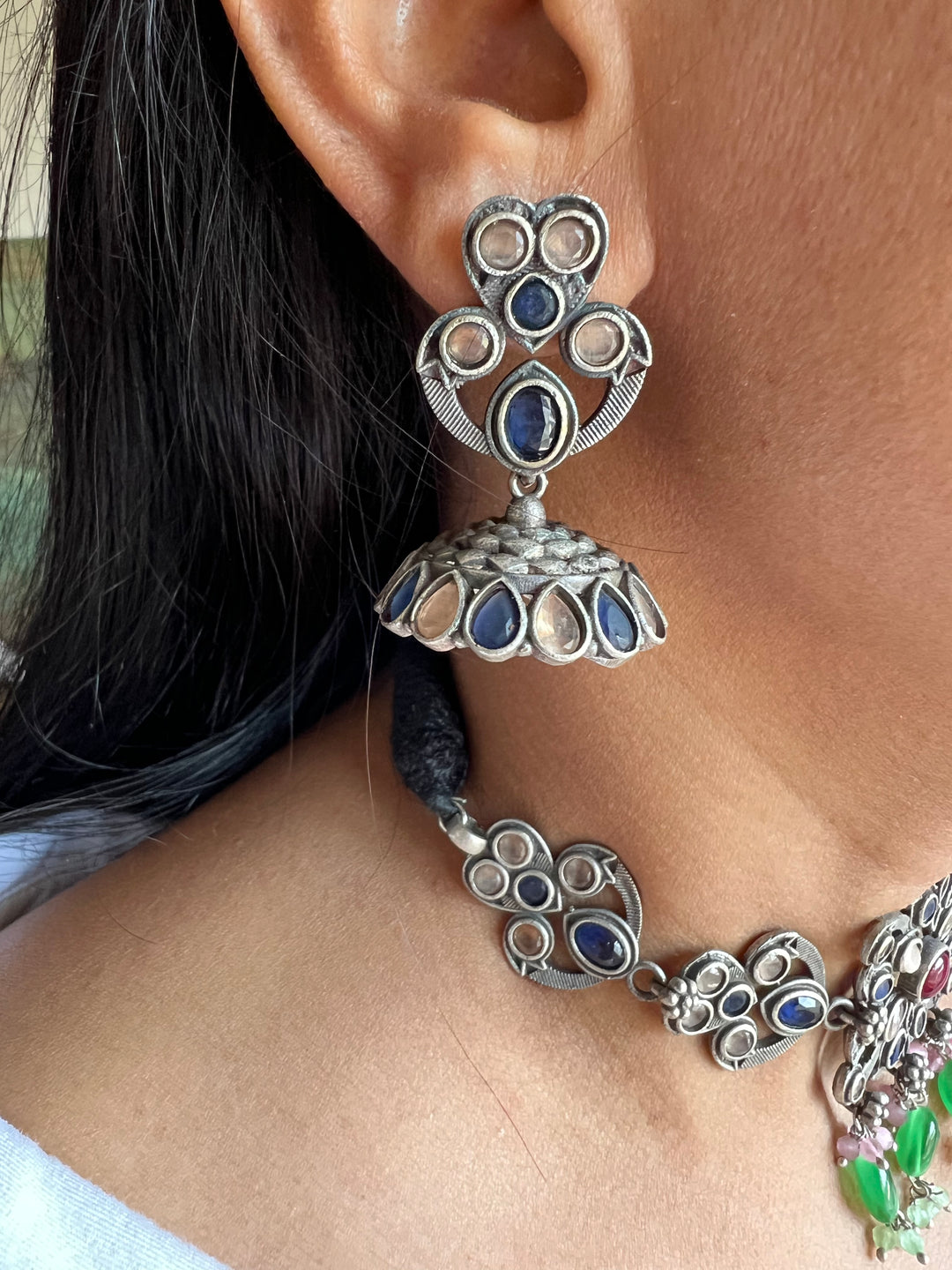 Vintage Artistic Choker with Statement Earrings