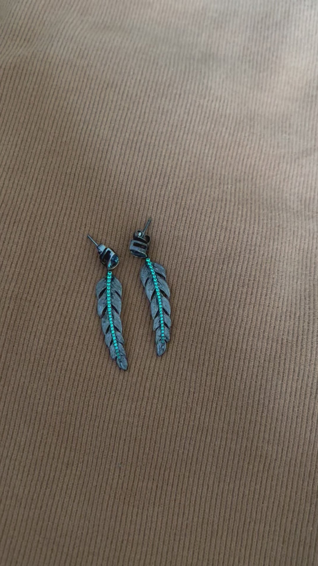 Minimalist 925 Silver Amethyst Leaf Earrings