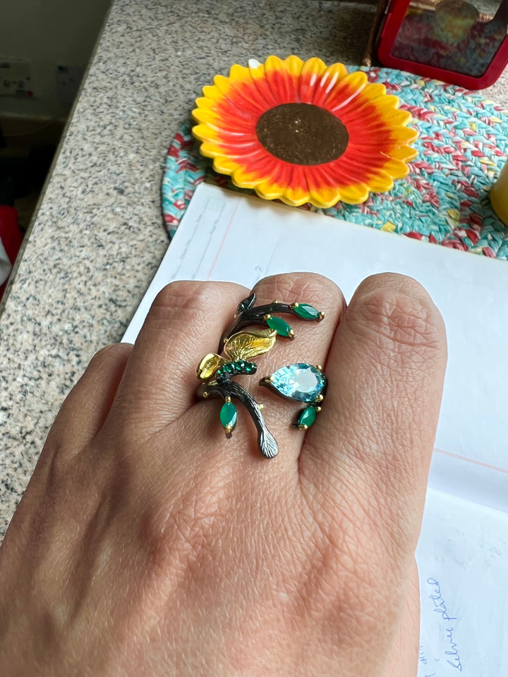 Designer Pure Silver Sky Blue Topaz Ring