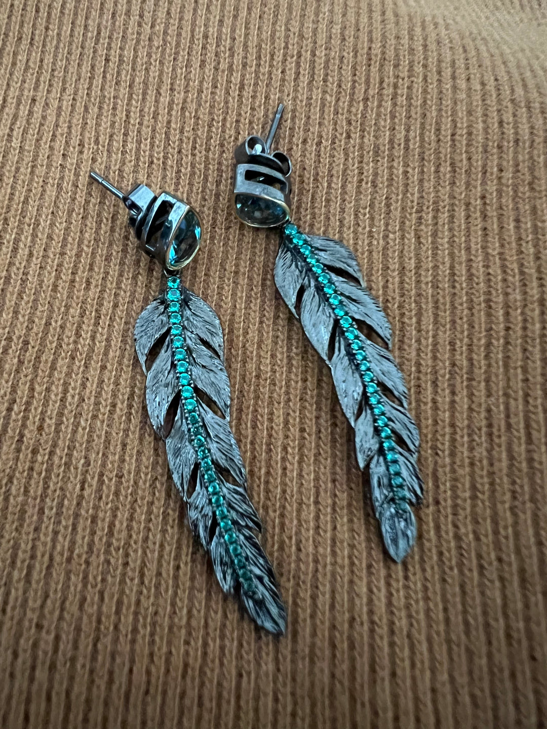 Minimalist 925 Silver Amethyst Leaf Earrings