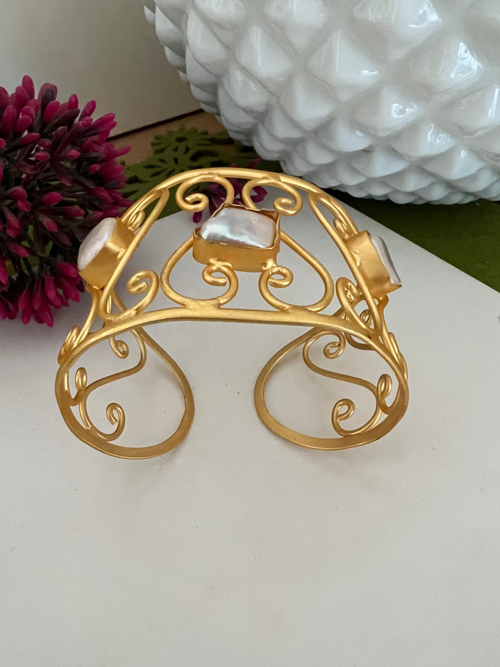 Fresh Water Baroque Pearl Open Cuff