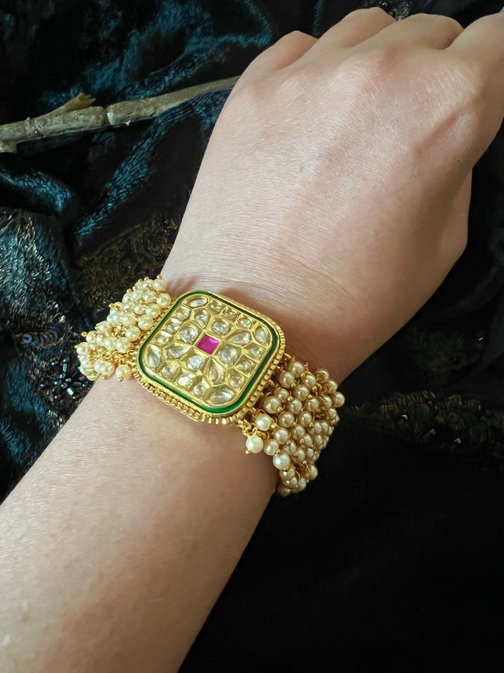 Pearls and Gold Kundan Bracelet