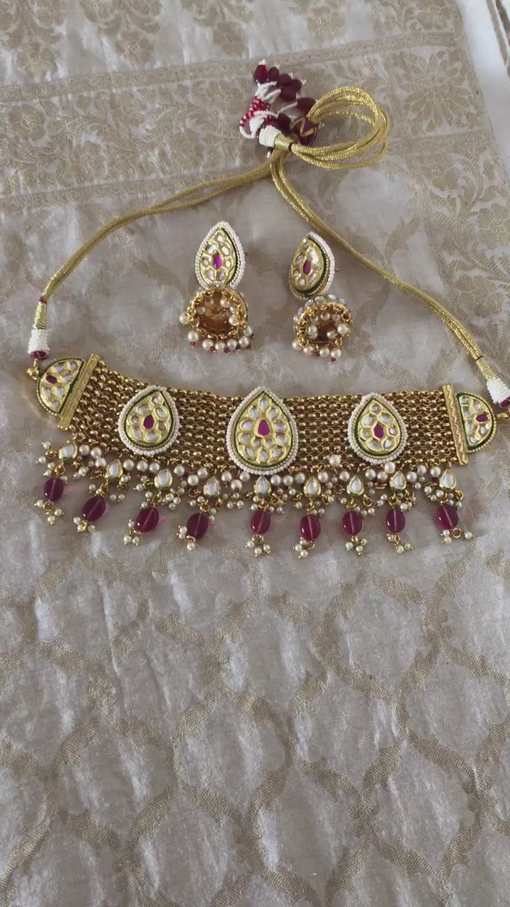 Elegant Kundan Choker with Jhumka Earrings