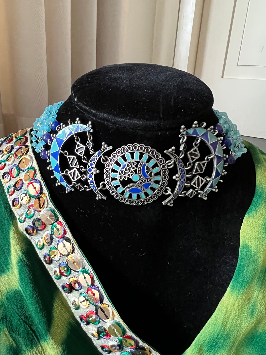 Vintage Enamelled Choker with Earrings