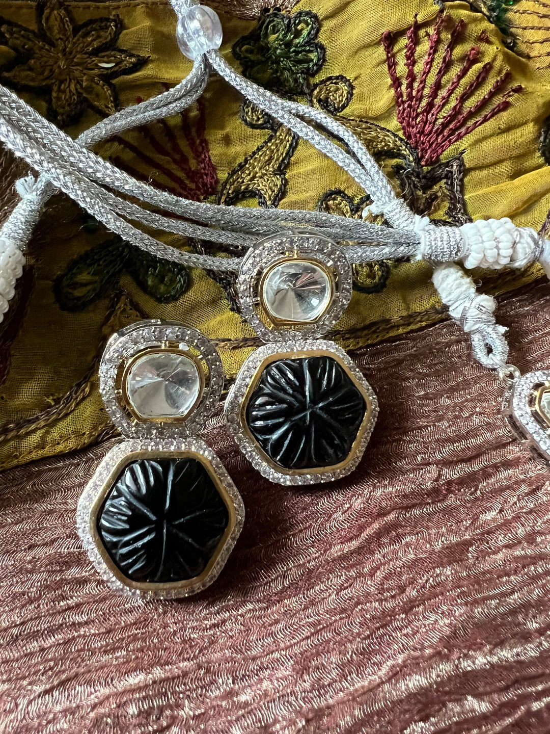 Victorian Kundan Necklace with Earrings