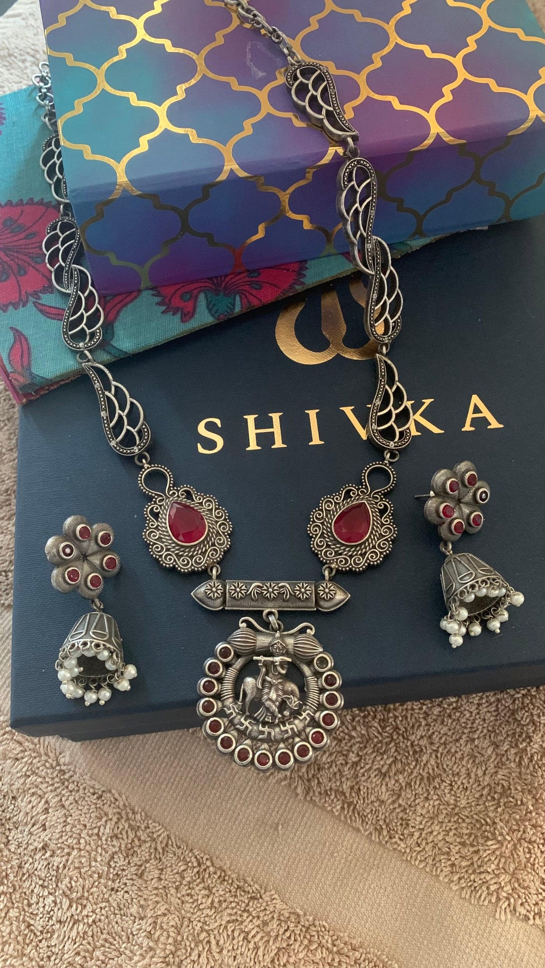 Vintage Krishna Necklace with Statement Earrings - SHIVKA
