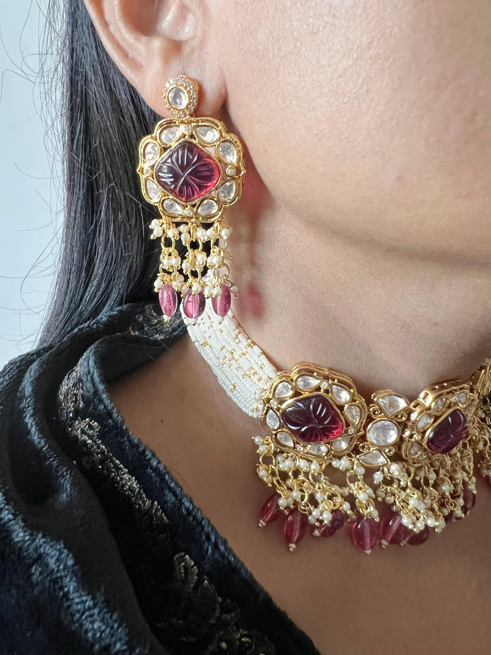 Gorgeous Carved Stone Kundan Choker with Earrings - SHIVKA