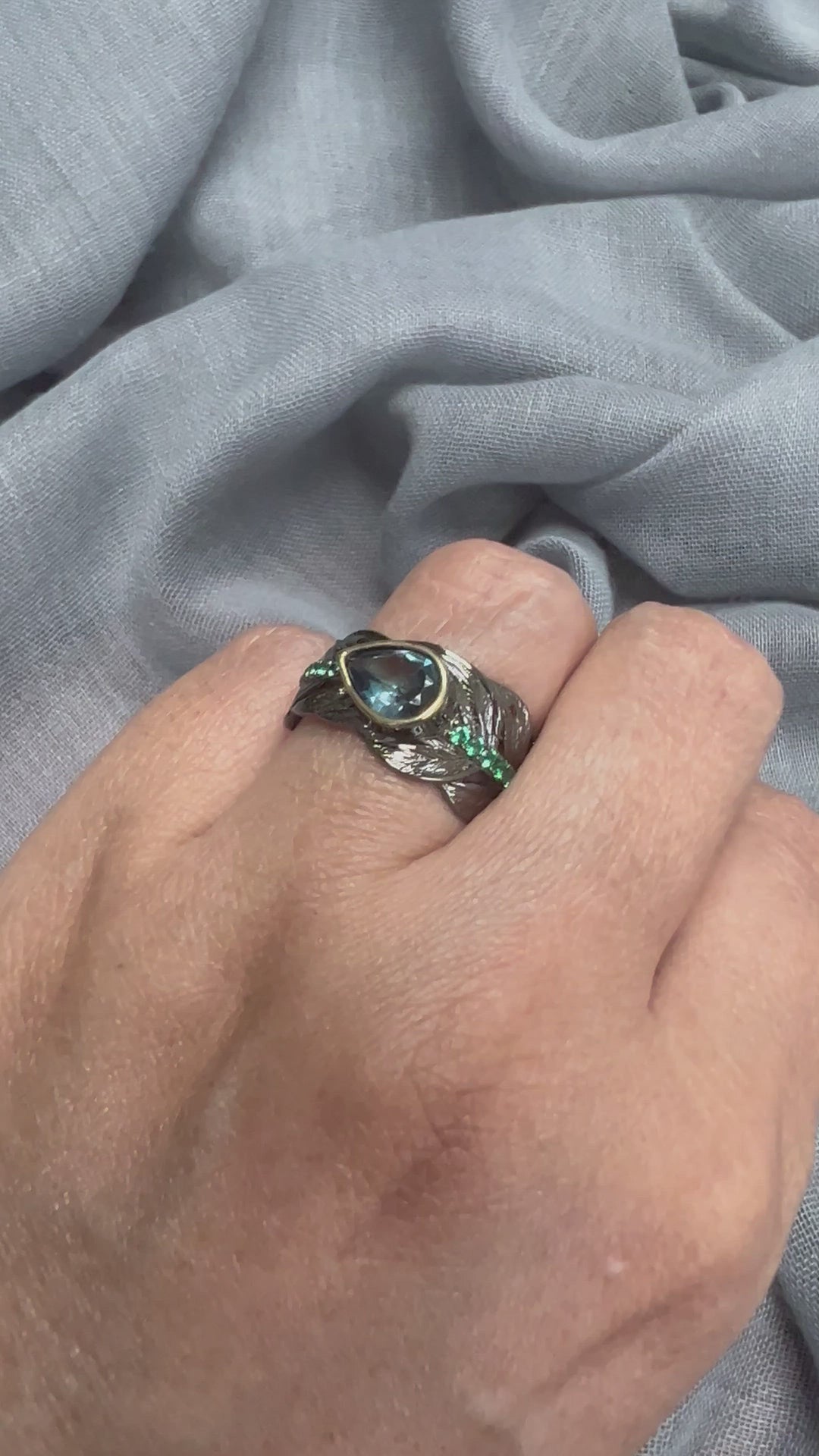 Vintage Pure 925 Silver Topaz  Ring