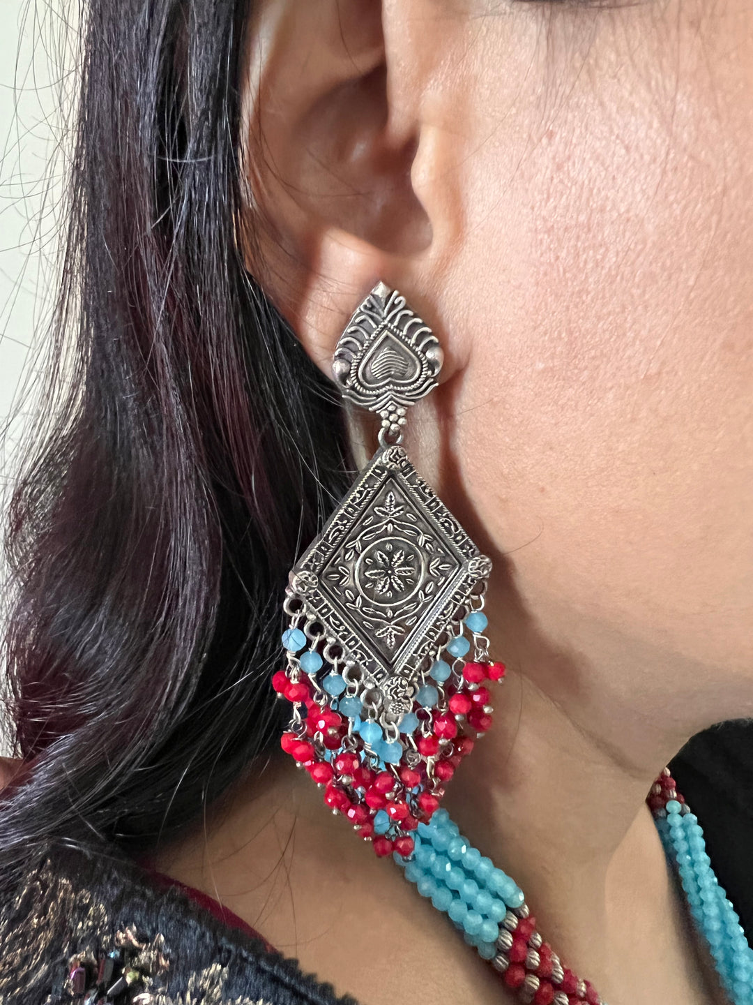 Beautiful Blue and Red Pendant Necklace with Statement Earrings