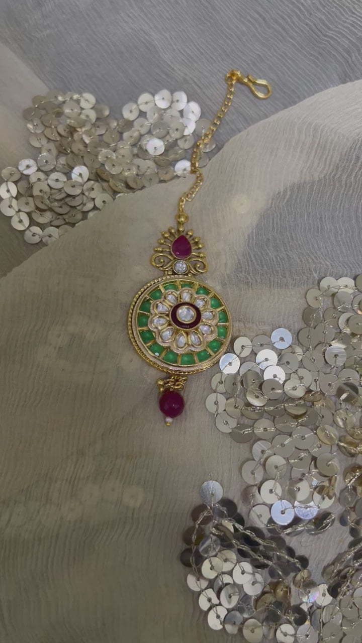 Bridal Kundan Maangtikka