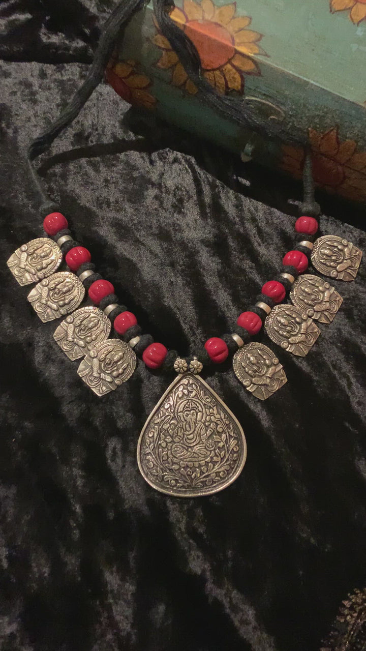 Traditional Ganesha Pendant Necklace