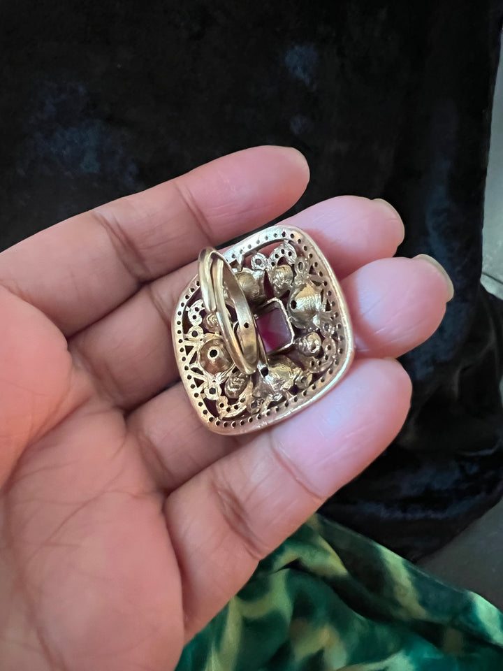 Gorgeous Kundan Zirconium Ring