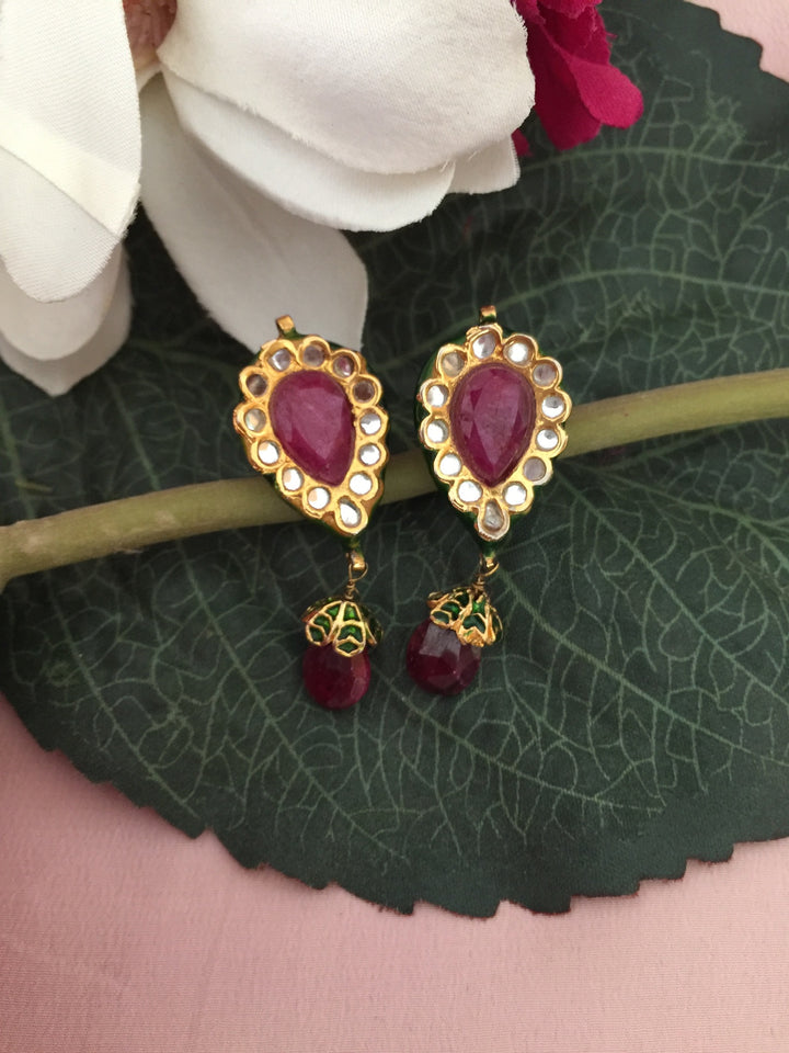 Vintage Kundan Necklace with Statement Earrings