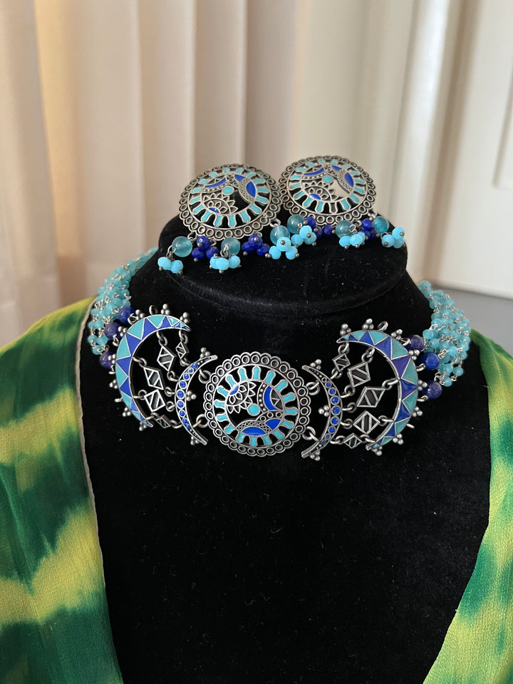 Vintage Enamelled Choker with Earrings