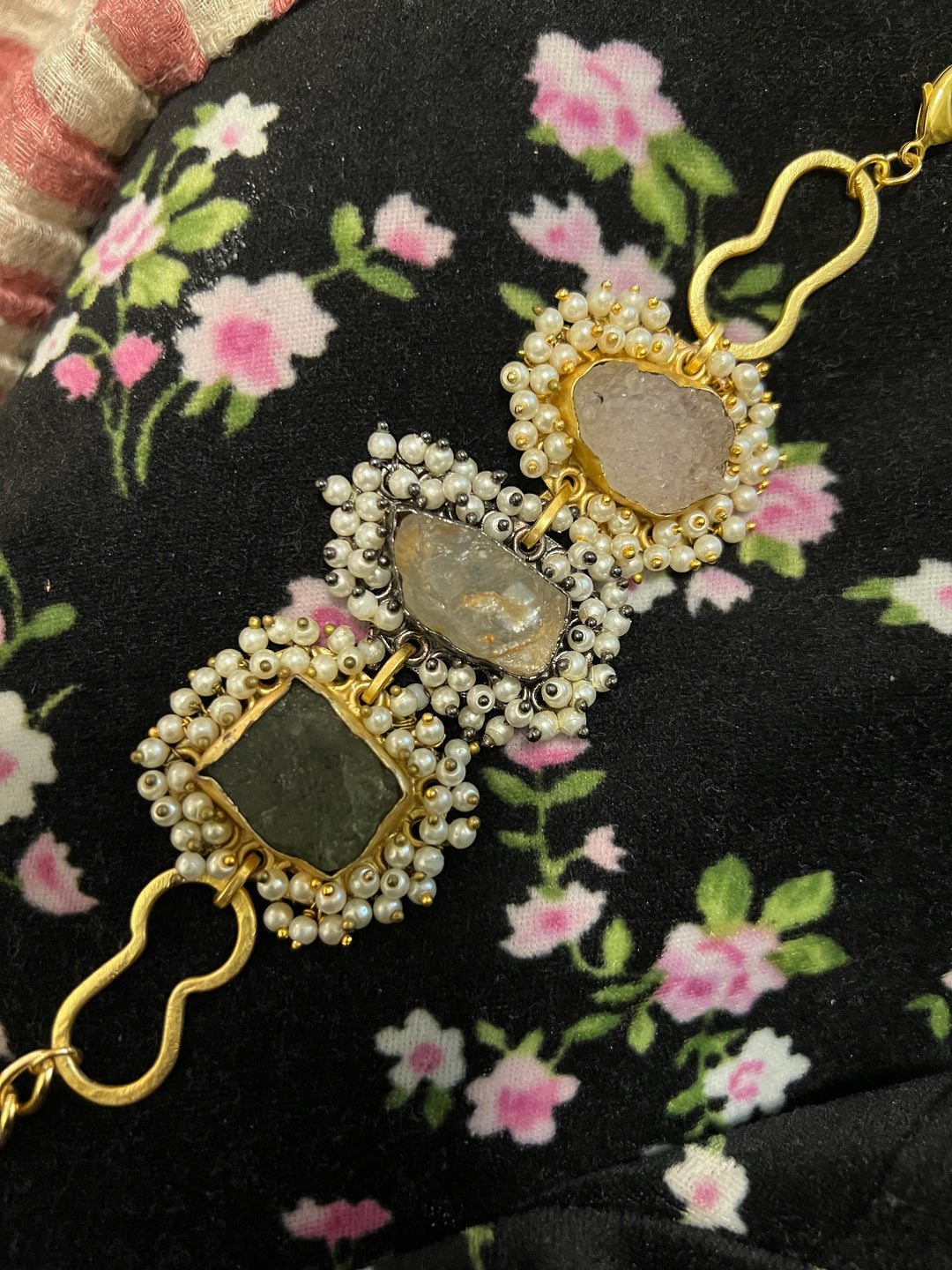 Pearls Cluster Bracelet (4 Styles)