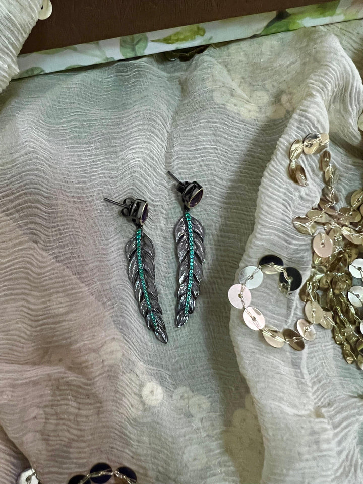 Minimalist 925 Silver Amethyst Leaf Earrings - SHIVKA