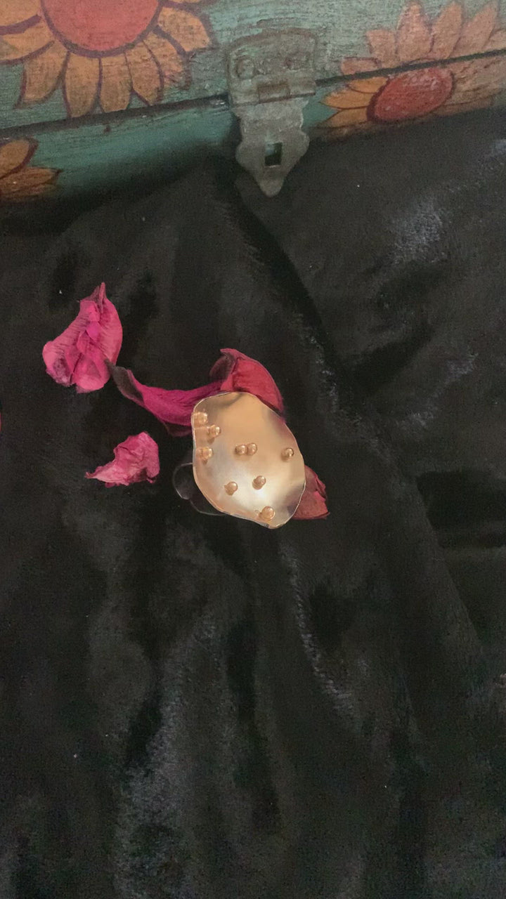 Dual Tone Lotus Leaf Ring