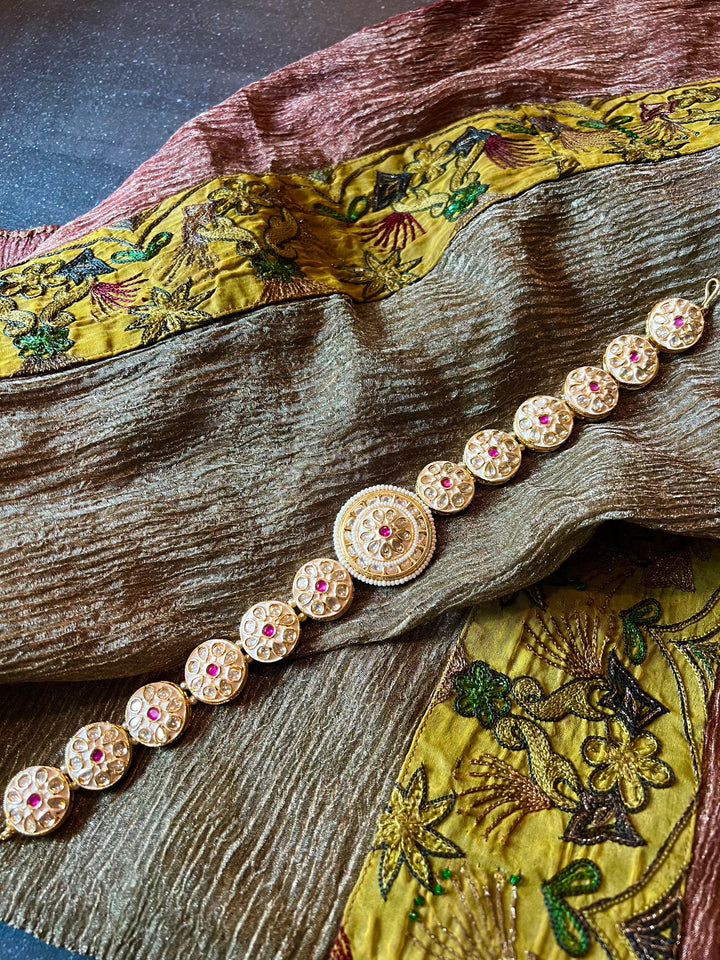 SHIVKA Premium Quality Kundan Mathapatti