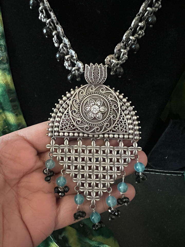 Vintage Artistic Necklace