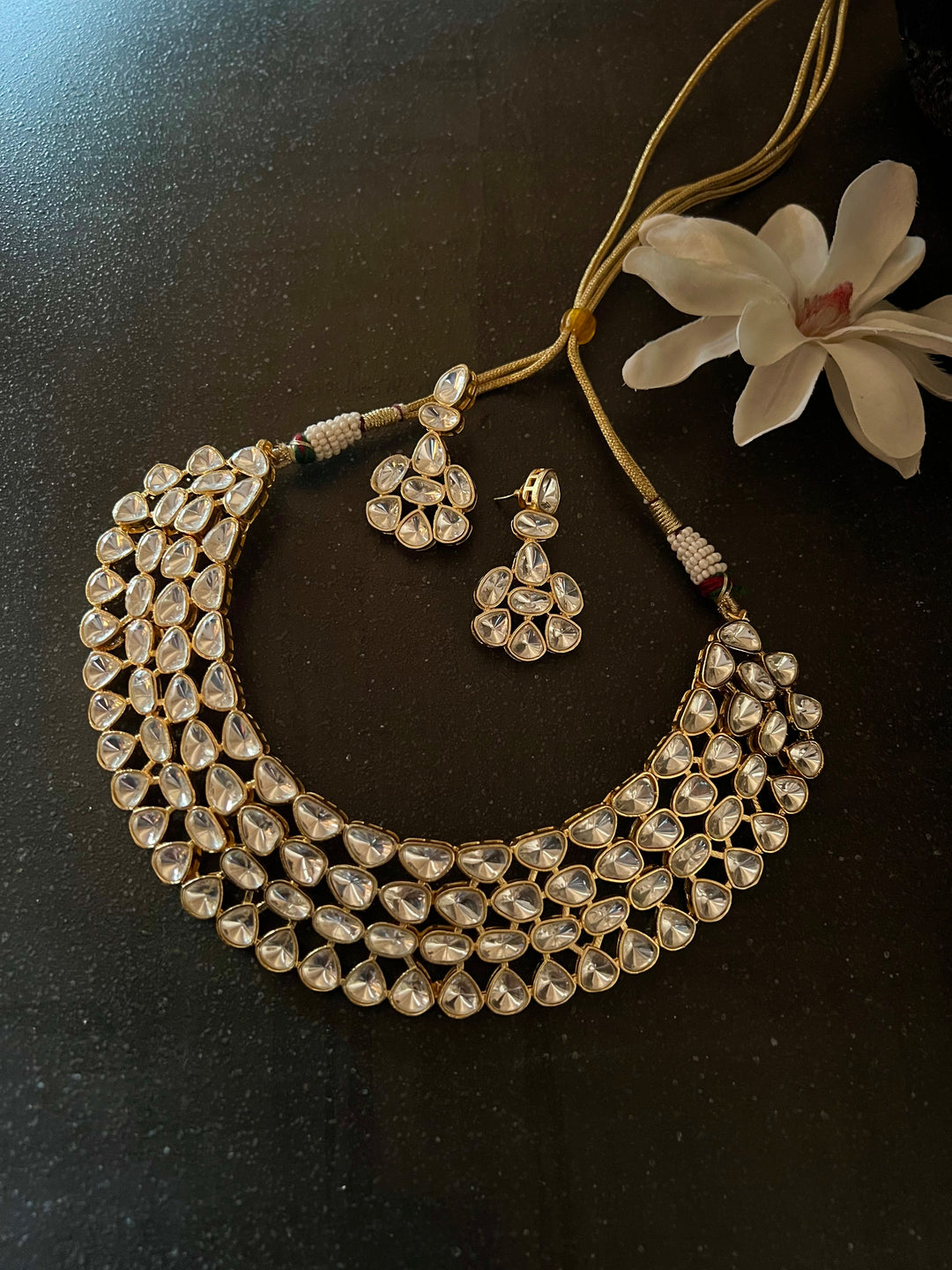 Statement Kundan Choker Necklace with Earrings