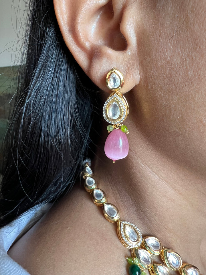 Gorgeous Two Layered Kundan Necklace with Earrings