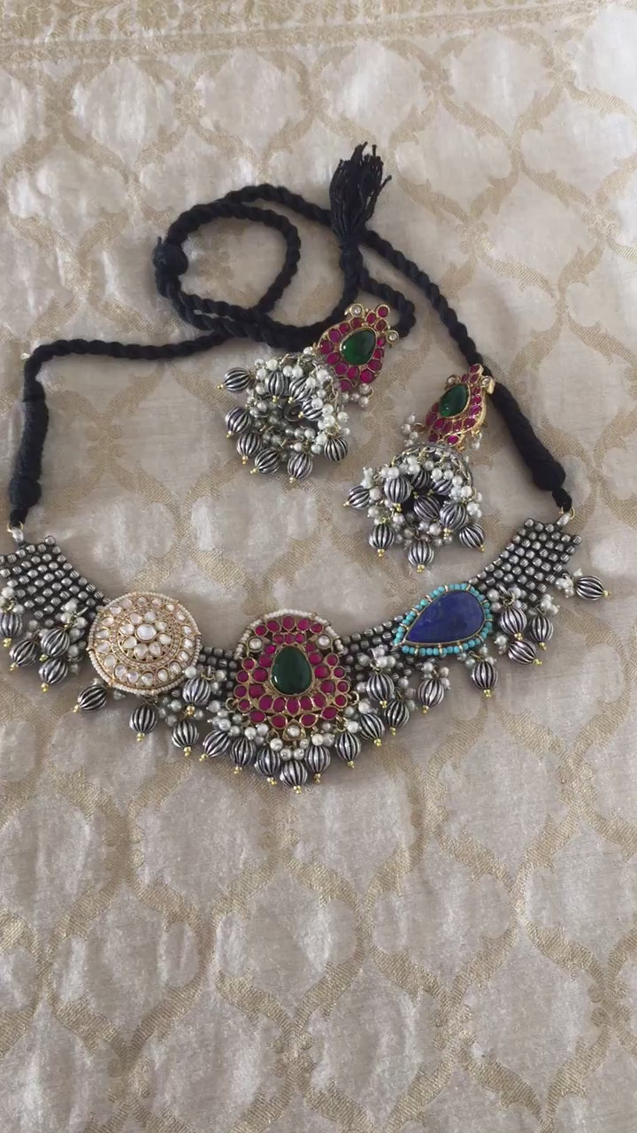 Designer Dual Tone Necklace with Kundan Earrings