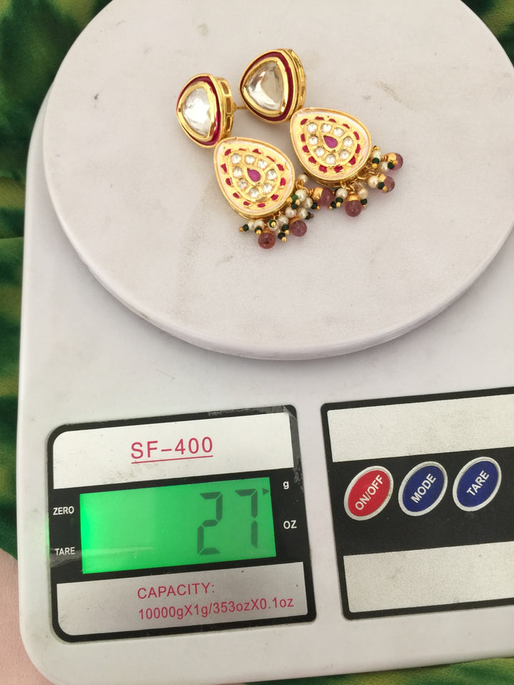 Elegant Kundan Choker with Earrings