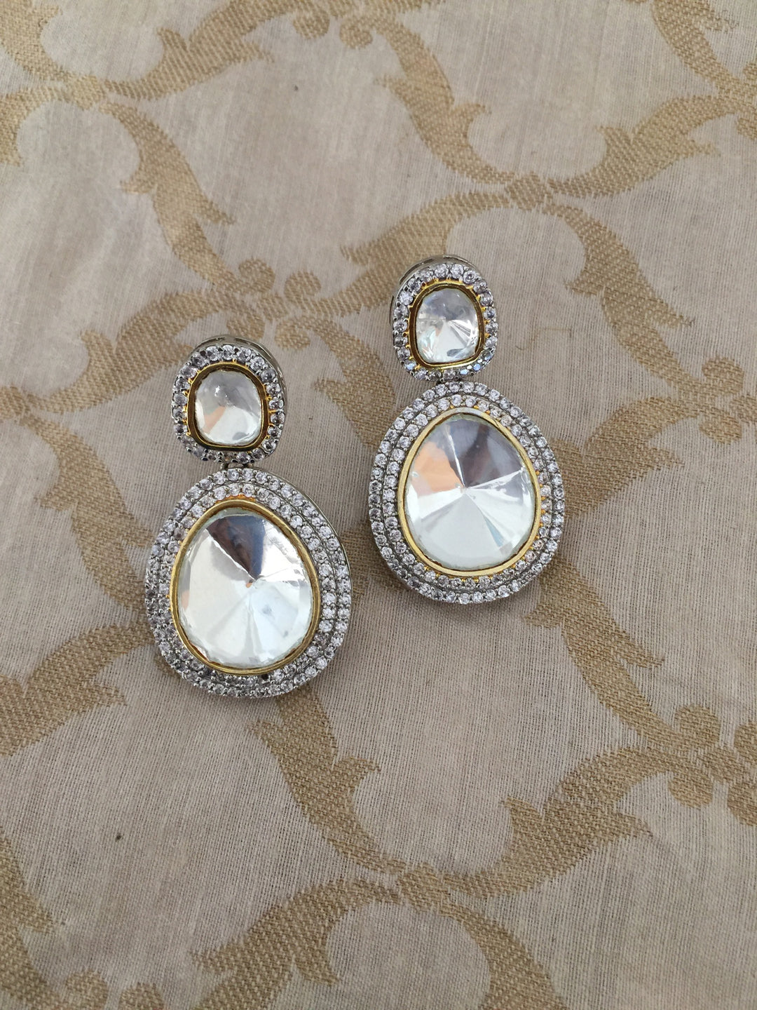 High Quality Uncut Polki Kundan Necklace with Earrings and Mangtikka