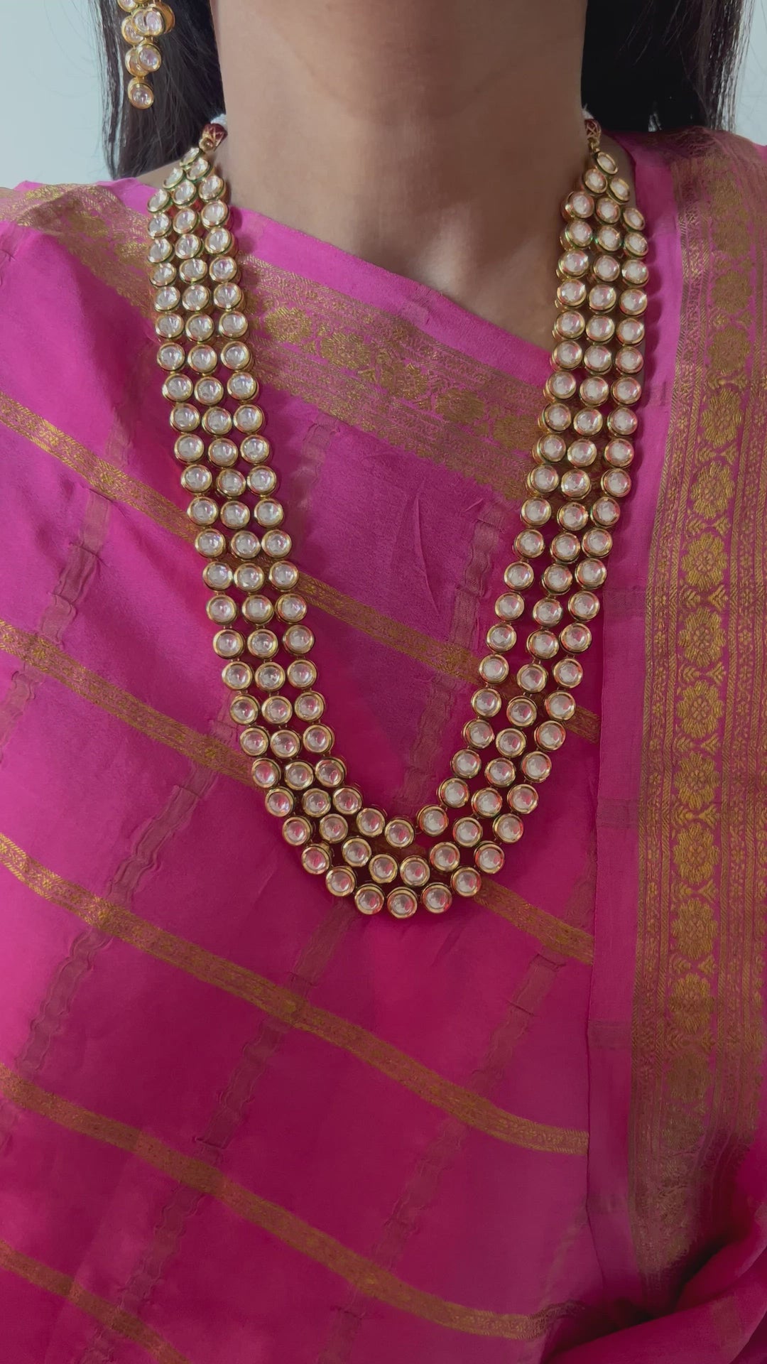 Jadau Kundan Necklace with Earrings and Maangtikka