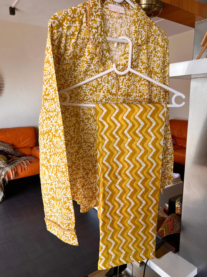 Yellow Print Cotton Night Suit - SHIVKA