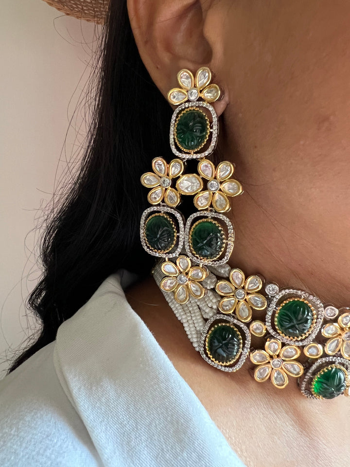 Kundan Choker with Earrings