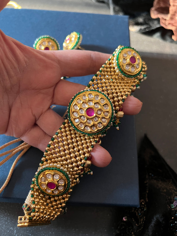 Elegant Kundan Choker with Jhumka Earrings