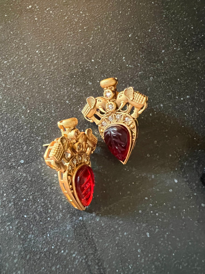 Statement Elephant Studs